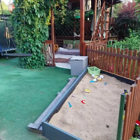 فندق Apartman Na Vysluni